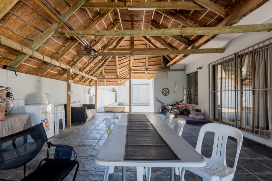 4 Bedroom Property for Sale in Laaiplek Western Cape